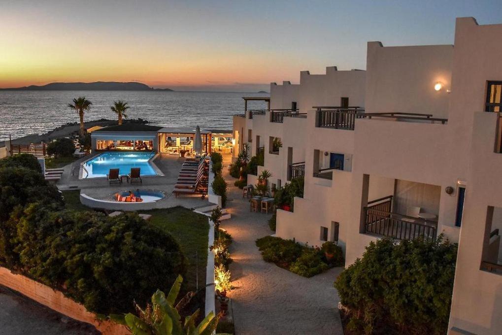 Yria Beach Hotel Kokkini Hani Exterior foto