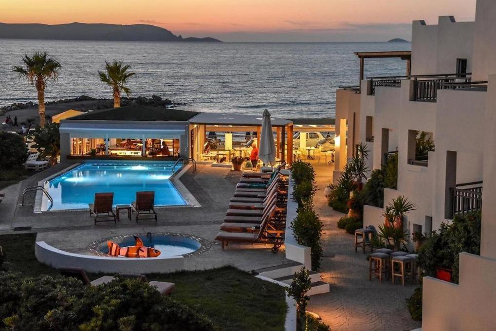 Yria Beach Hotel Kokkini Hani Exterior foto